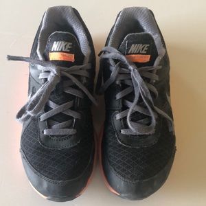 Nike Sneakers size 1.5
